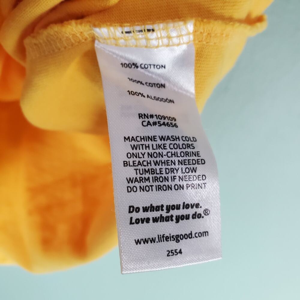 Life Is Good Womens Yellow Sandal Beach Sun Short Sleeve Crusher Tee Size Large - Picture 5 of 6